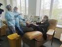 

В Санкт-Петербурге получены первые успешные результаты лечения плазмой крови пациентов с COVID-19 image
