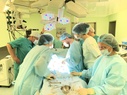 

В Петербургском онкоцентре пациентке удалили опухоль весом 6,5 кг рисунок

