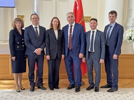 

Андрей Сарана рассказал об основных достижениях в сфере здравоохранения в 2025 году рисунок
